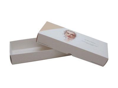 Caja para indumentaria, caja de exposición