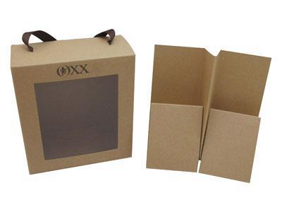 Caja para indumentaria, caja de exposición