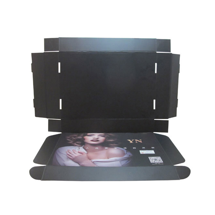 Caja para indumentaria, caja de exposición